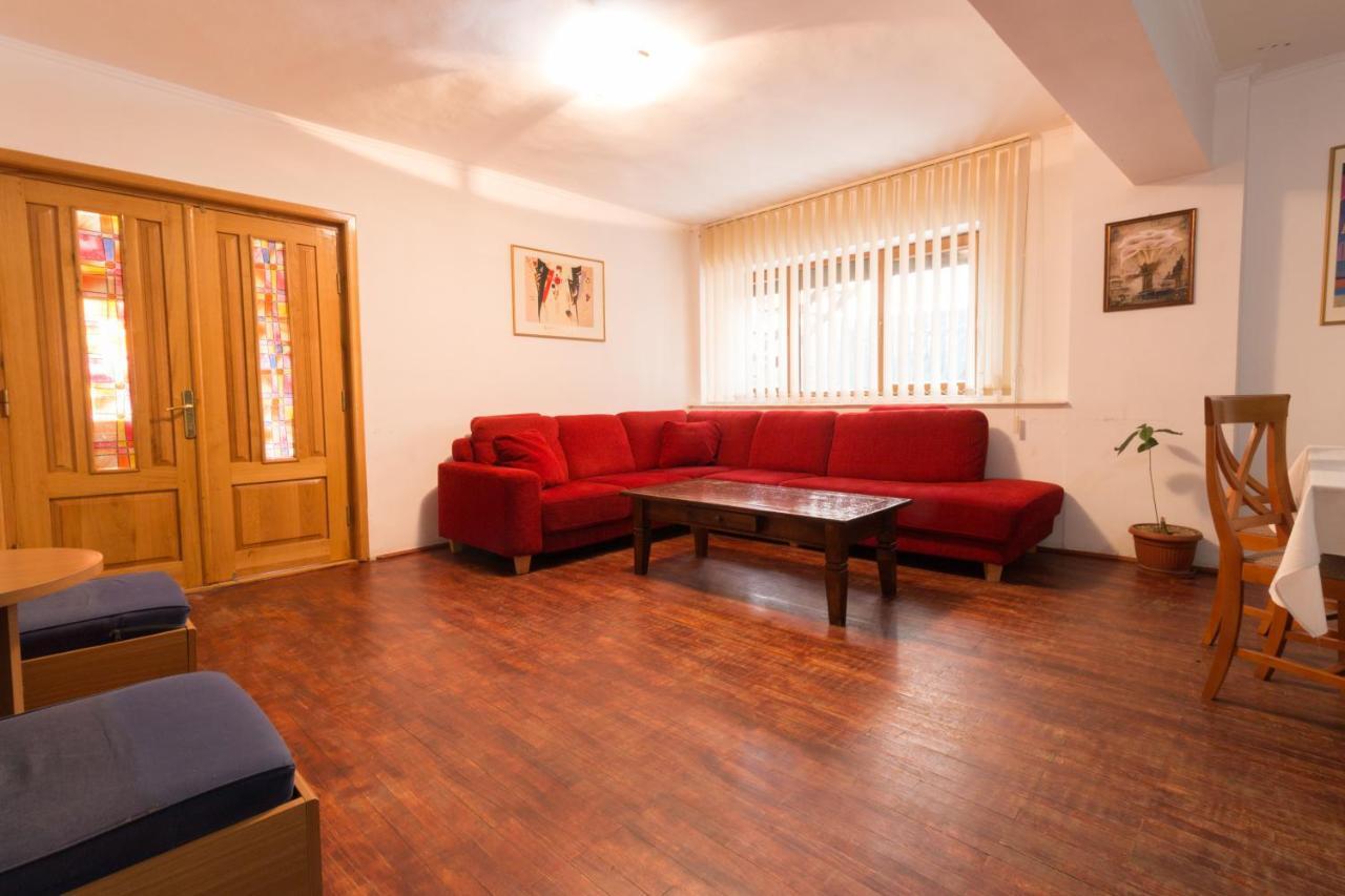 Pensiunea Luminita Busteni Exterior photo